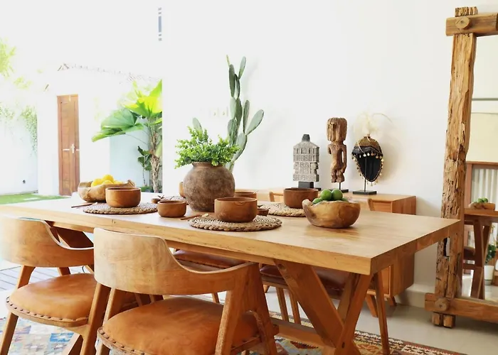 Boho Tropical 3br Villa, Berawa Canggu, Bali Вилла *
