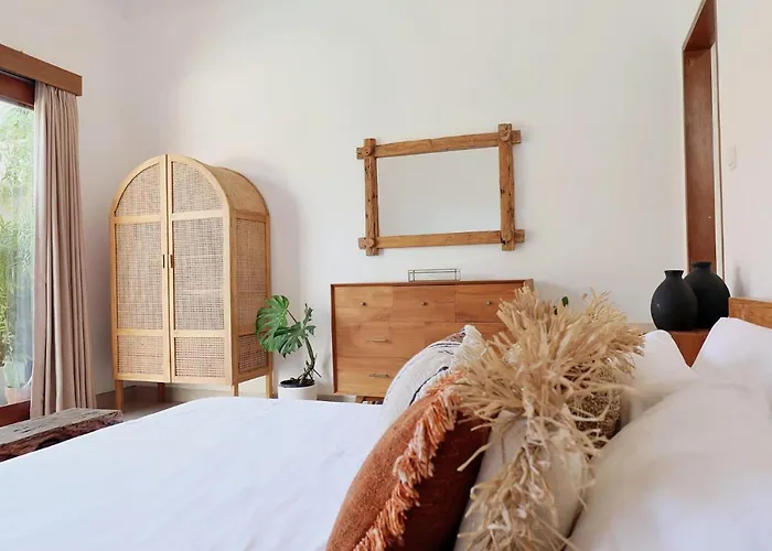 Boho Tropical 3br Villa, Berawa Canggu, Bali Вилла