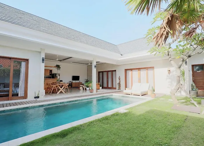 Boho Tropical 3br Villa, Berawa Canggu, Bali Вилла *