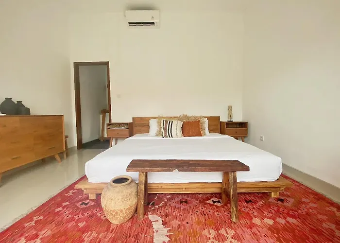 Boho Tropical 3br Villa, Berawa Canggu, Bali Вилла Чангу