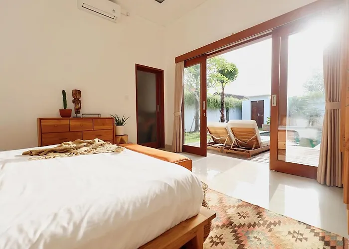 Boho Tropical 3br Villa, Berawa Canggu, Bali Вилла *